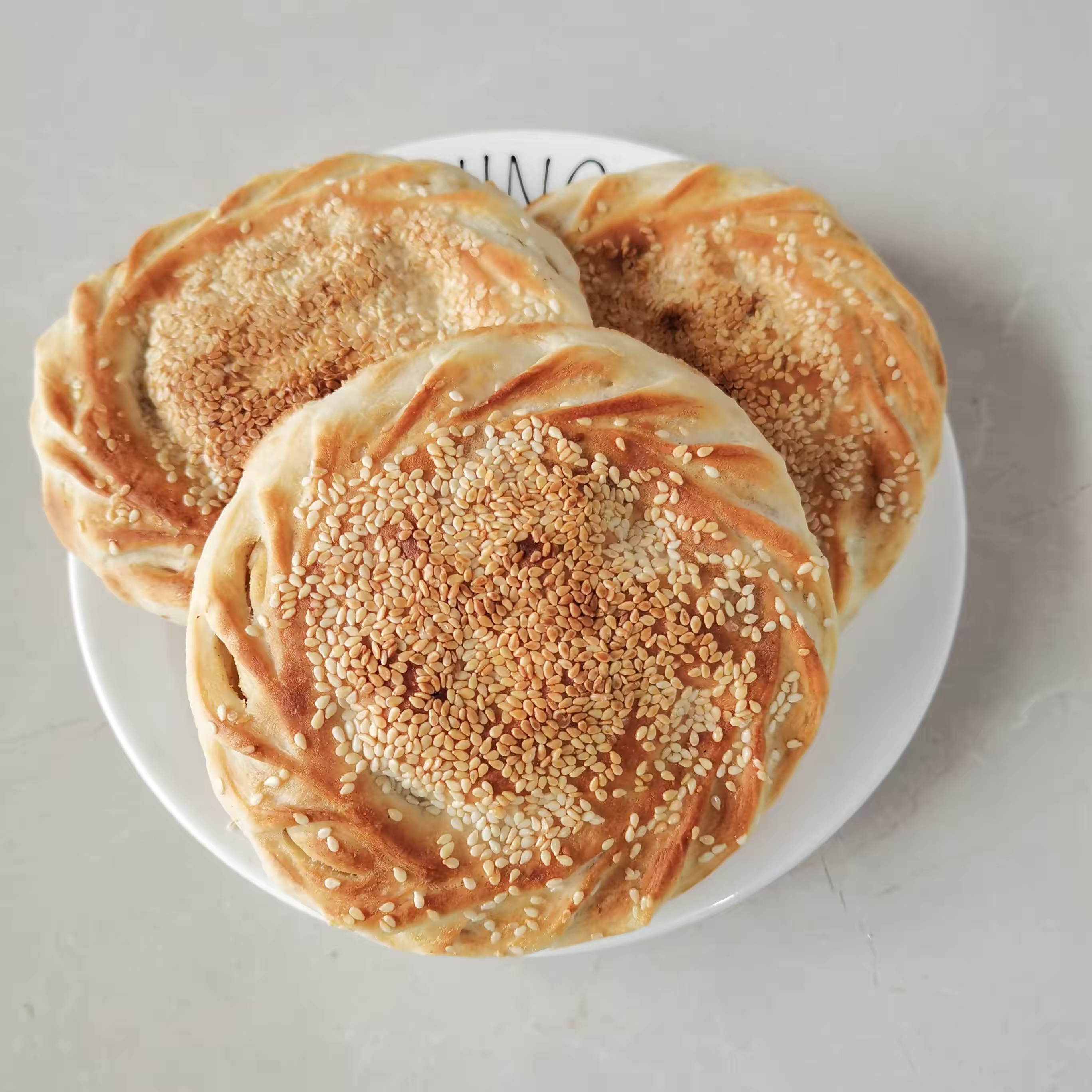 登封烧饼山东单县特产吊炉烧饼纯手工制作即食肉夹馍饼坯香酥大饼