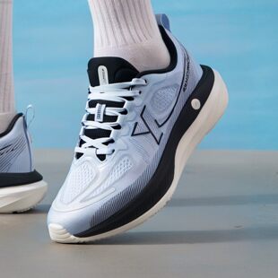 特步行云DC男款跑鞋春秋新款缓震支撑运动鞋软底轻便健身跑步鞋男