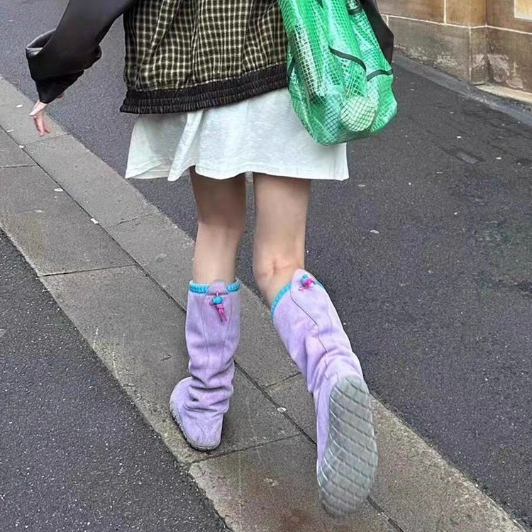 小众设计紫色长筒靴女秋冬新款防滑保暖雪地靴圆头高筒骑士靴