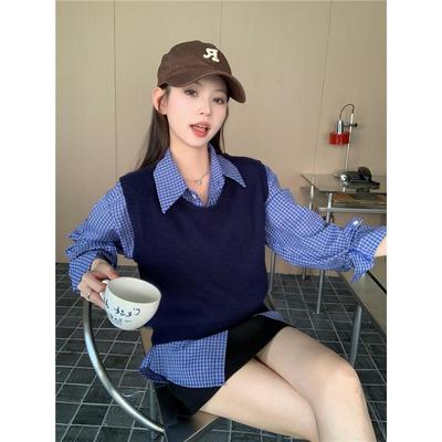格子长袖衬衫叠穿针织马甲两件套