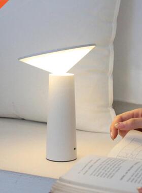 Modern Desk lamp USB LED Table lamp Bedroom Reng book Lig