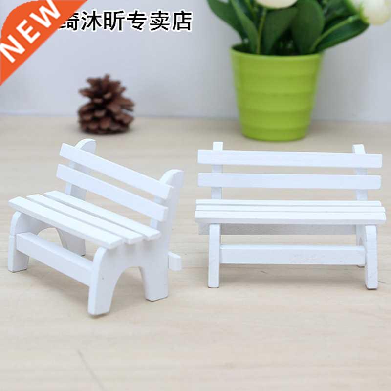 White Wooden Miniature Mini Chair Garden Crafts Figurines Mi