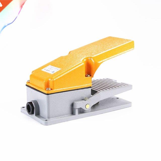 LT4 Foot Switch Pedal Switch 5A AC 380V 15A AC 250V Material