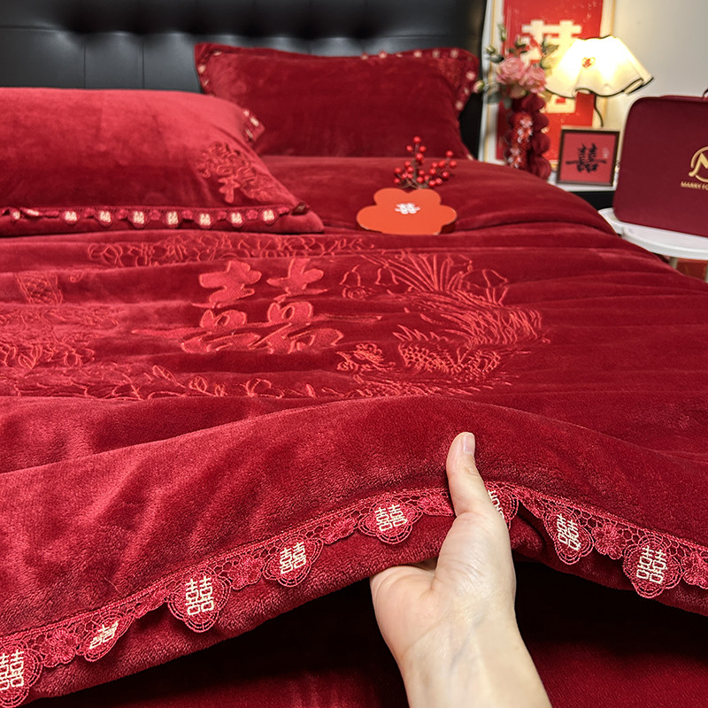新中式龙凤喜字秋冬牛奶绒婚庆四件套绣花红色结婚婚礼床上用品