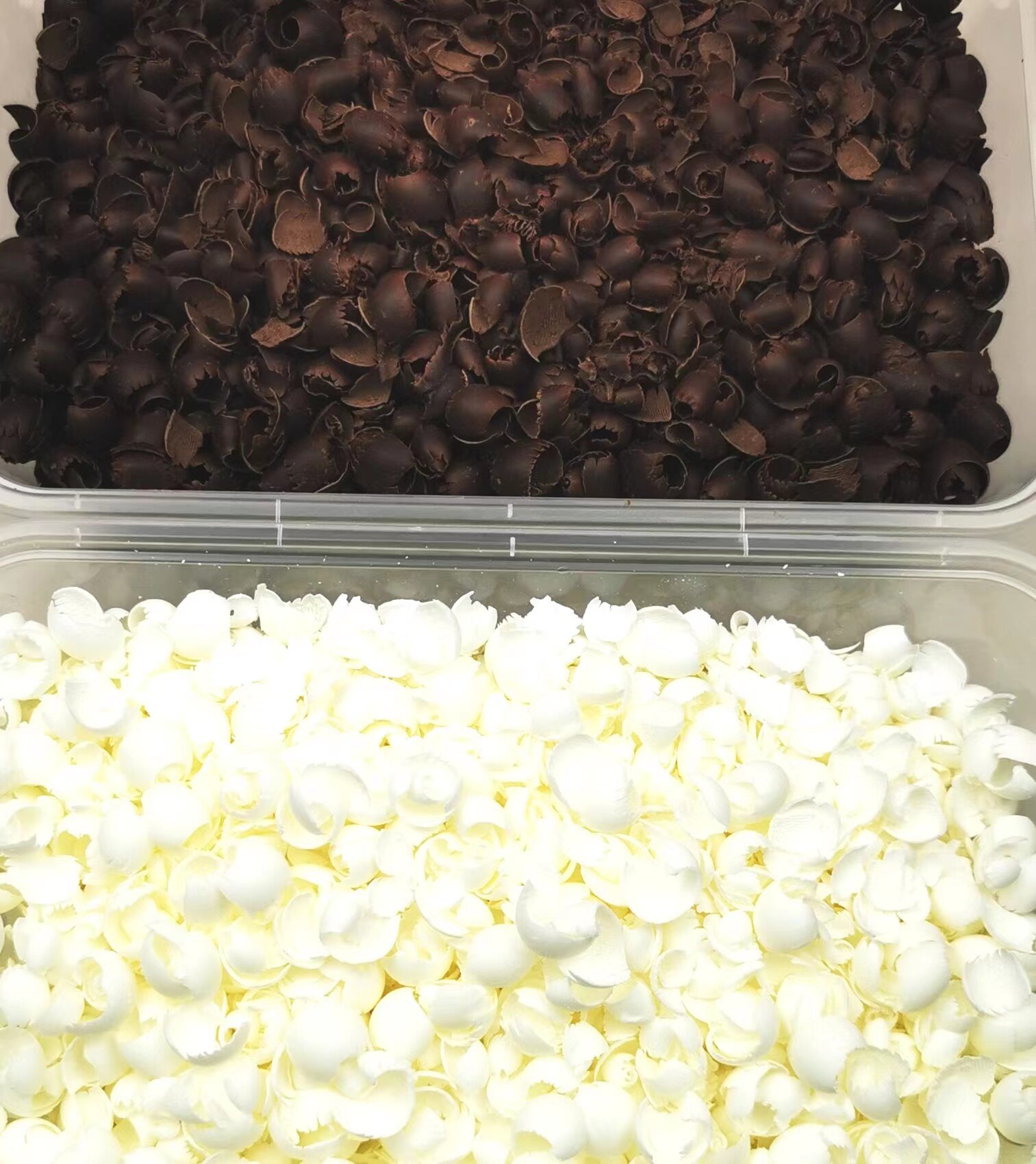 烘焙专用黑森林巧克力刨花碎蛋糕装饰黑色白色巧克力生日蛋糕装饰