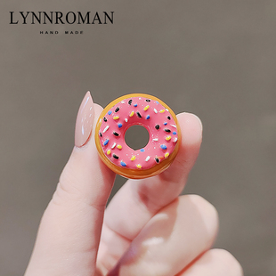 配饰 LYNNROMAN日系原创可爱甜甜圈胸针少女别针防走光扣毛衣西装