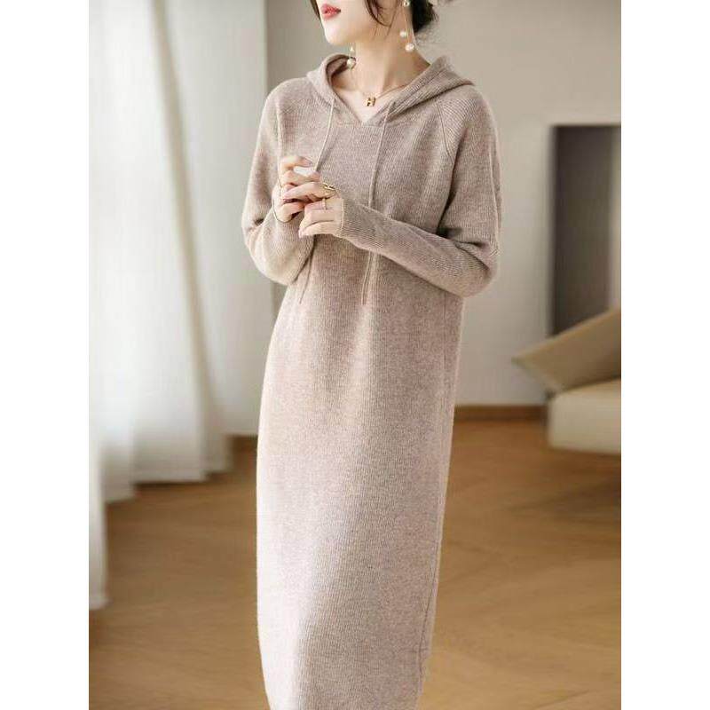 ROUJE ESVIP法式流行针织羊绒带帽连衣裙女秋季新款高级中长款裙