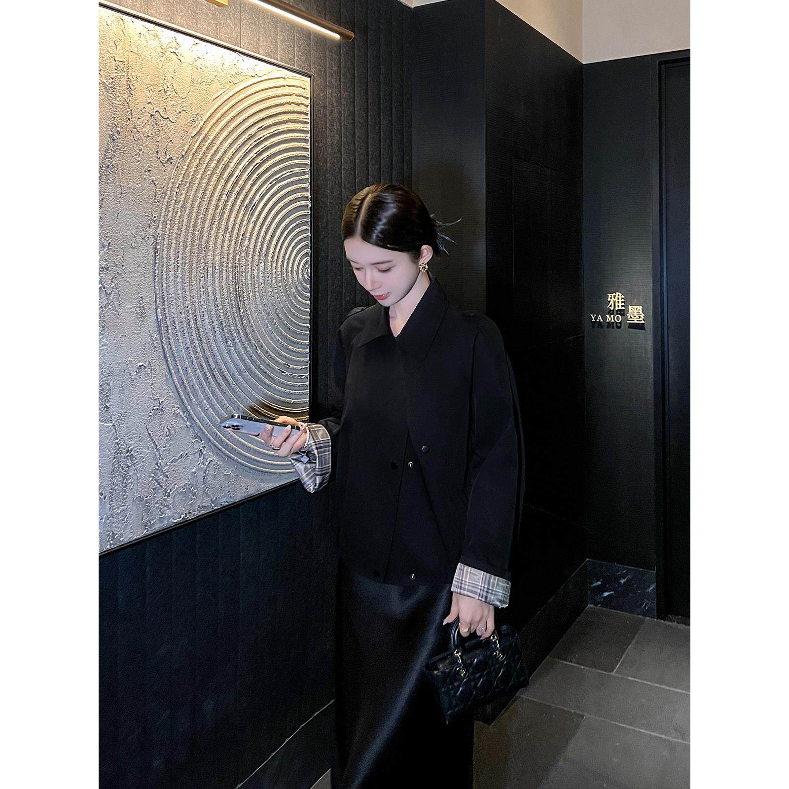 黑色小个子风衣女短款2025春秋新款韩版宽松通勤气质垂感上衣外套,女装/女士精品,风衣,淘宝优惠券,粉丝福利购,淘宝优惠卷