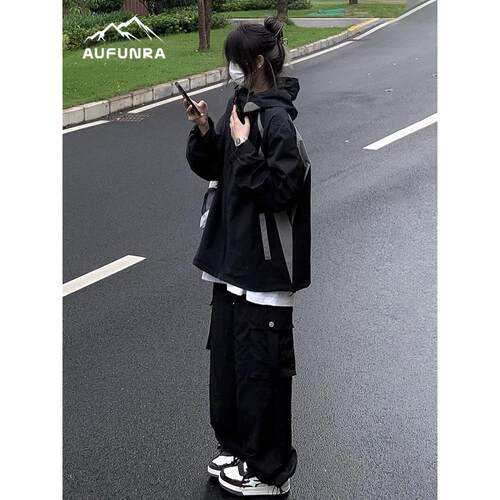 AUFUNRA黑色炫酷冲锋衣男女秋冬款国潮设计感小众防风复古登山服