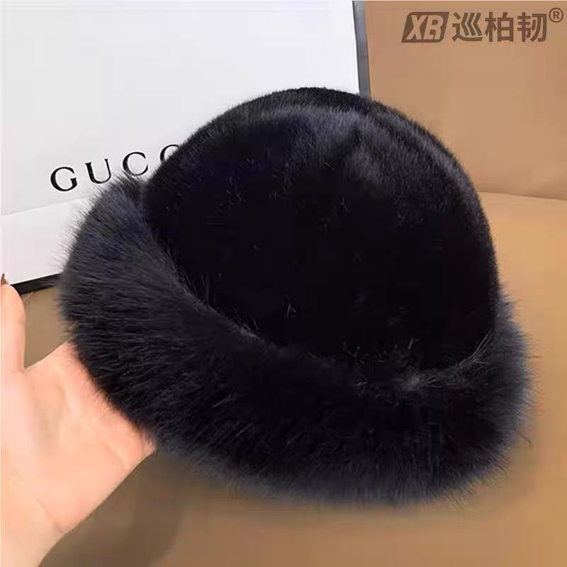 冬季新款圆顶毛绒秋冬时
