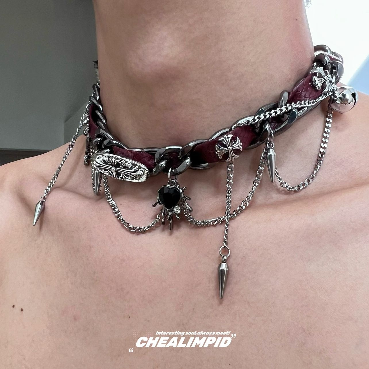 chocker缠绕铆钉金属皮革