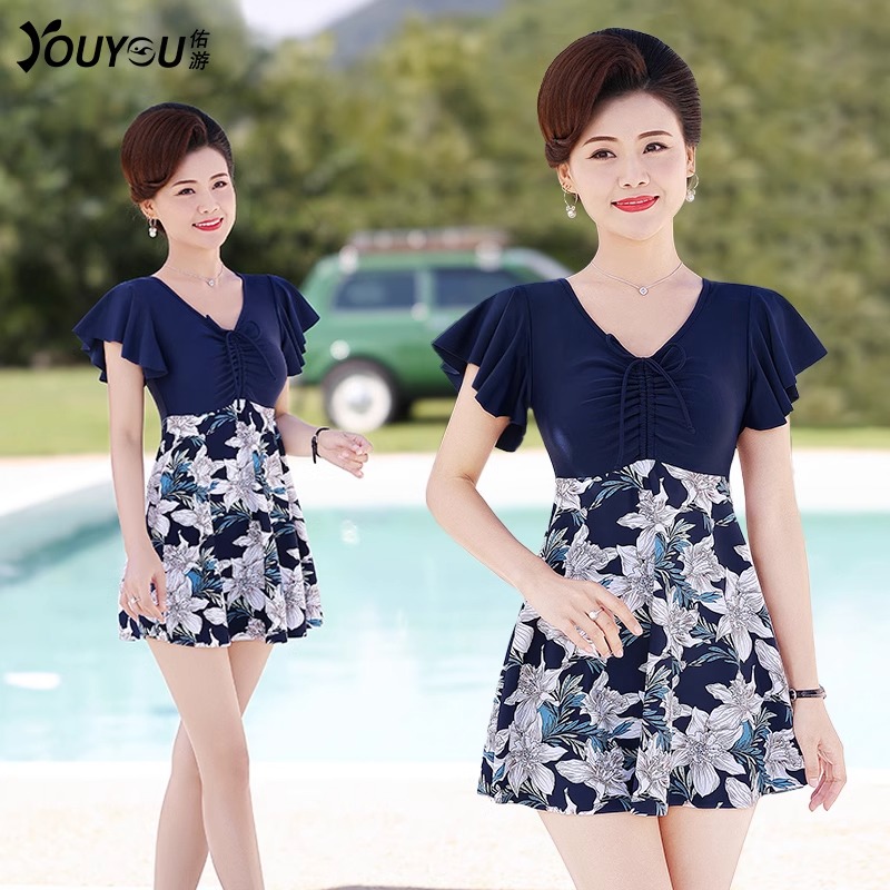 妈妈泳衣女士2025年新款中老年连体显瘦遮肚保守大码泡温泉游泳装