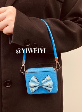 依维意 适用于小米MIXFlip2手机壳蓝色牛仔布三星GalaxyZFlip7FE折叠屏蝴蝶结皮质手提斜挎novaFlip秋冬新款