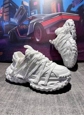 颜值品质兼备Minimalism Aquaman透气网面覆古老爹鞋男厚底内增高