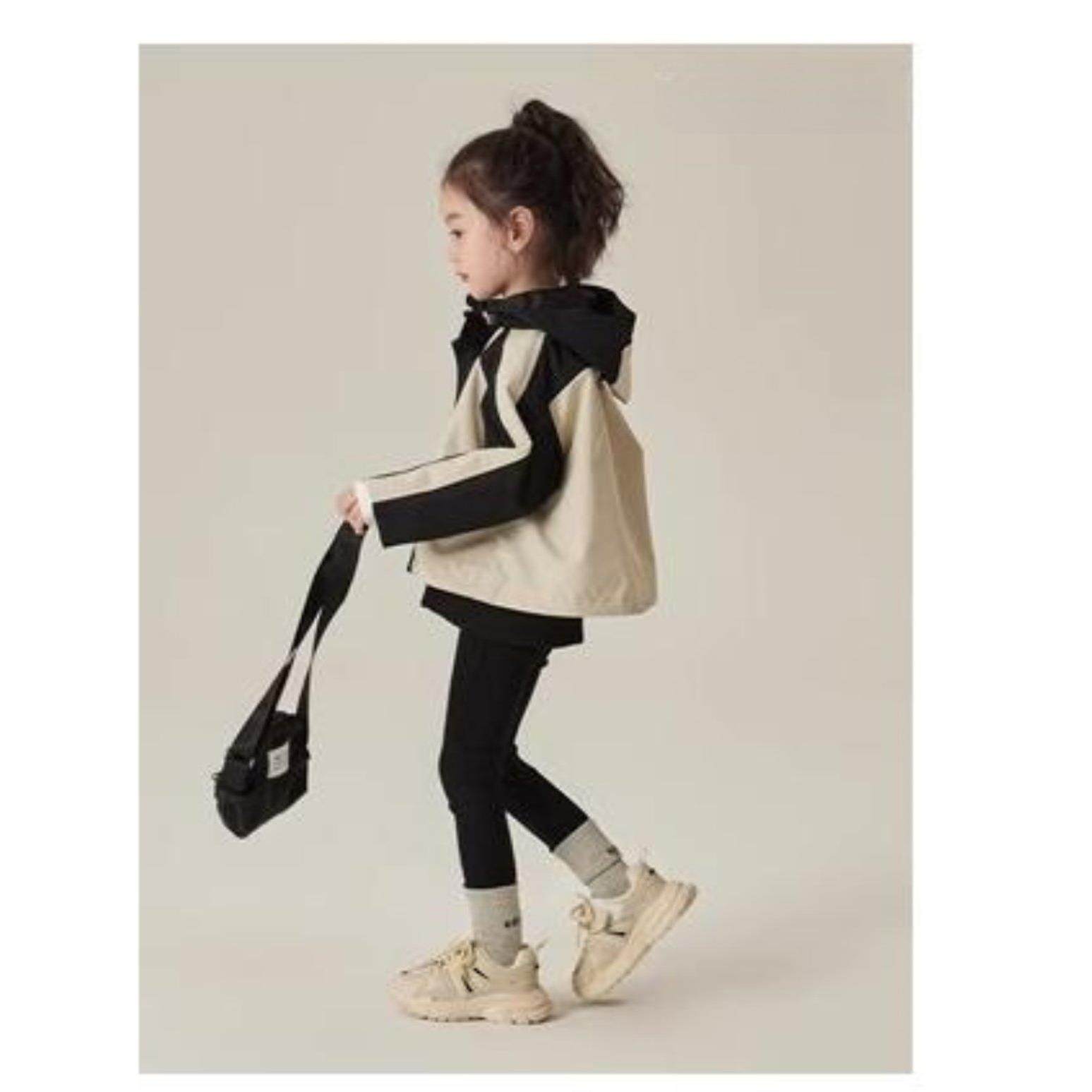 韩国女童外套2024秋装新款中小童运动冲锋衣儿童假两件连帽防风衣,童装/婴儿装/亲子装,普通外套,淘宝优惠券,粉丝福利购,淘宝优惠卷