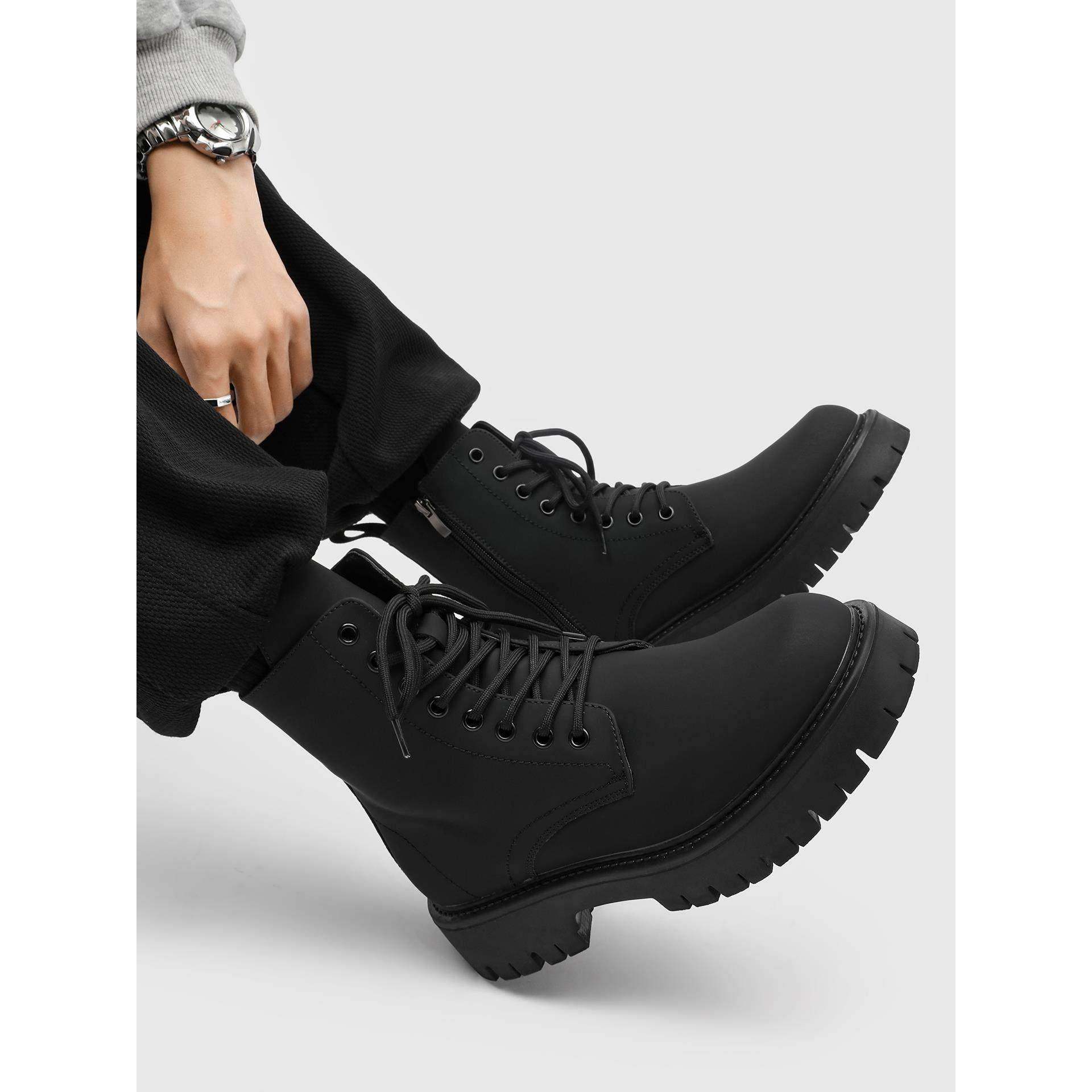 潮牌马丁靴男款英伦风黑色高帮皮鞋加绒男生情侣休闲中帮机车皮靴