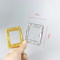 1:12 Doll House BJD ob1gsc uses DIY picture frames that can be used to decorate murals and dolls. It is a resin white patterned photo frame thumbnail 4