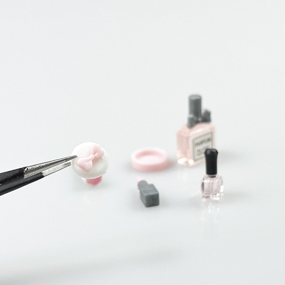 梳妆口红香水粉饼粉刷模型