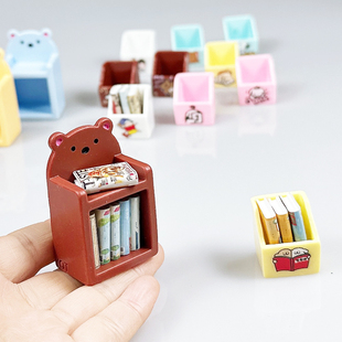 微缩dollhouse配件迷你书桌摆件娃娃屋学习场景树脂小书架收纳筐