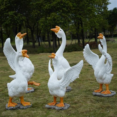 玻璃钢鹅摆件别墅庭院花林草坪水池塘景观雕塑仿真动物美陈装饰品