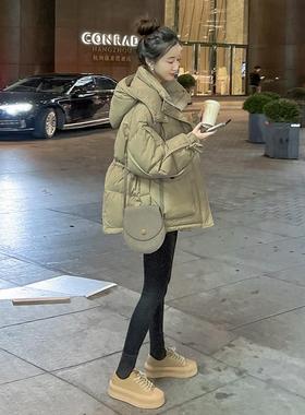 Lusam 卡其色羽绒服女2025新款冬季短款白鸭绒小个子加厚保暖外套