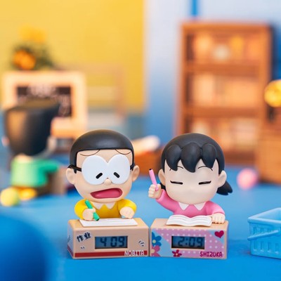 正版麦和哆啦A梦周边课堂系列时钟盲盒mini潮玩公仔玩具摆件礼物