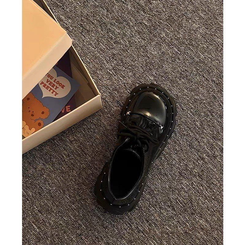黑色小皮鞋女款春季松糕厚底乐福鞋圆头玛丽珍铆钉单鞋朋克大头鞋