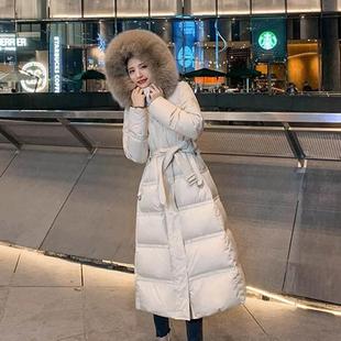 Capacity Kiss狐狸毛领领羽绒服女冬季长款过膝白鸭绒连帽外套潮