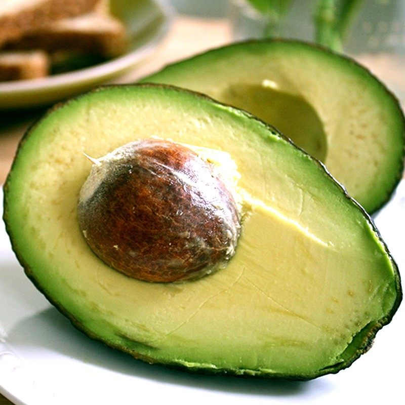 云南牛油果鳄梨油梨2个新鲜当季水果整箱批发单果110-140g在类目 水产肉类/新鲜蔬果/熟食, 新鲜水果, 牛油果中 - 来自Buy2taobao.com提供专业的淘宝代购服务