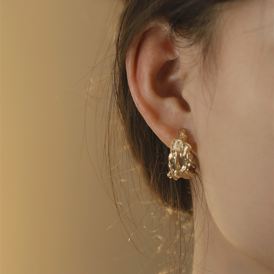 一恋港式复古肌理感C型耳钉女简约时尚气质不规则针耳环耳饰