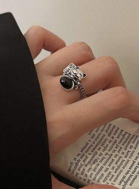 一恋精致黑色锆石招财猫戒指女复古时尚百搭做旧开口食指