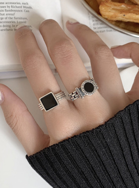 一恋日韩复古黑色几何戒指女925镀银罗马数字多层个性嘻哈开口食