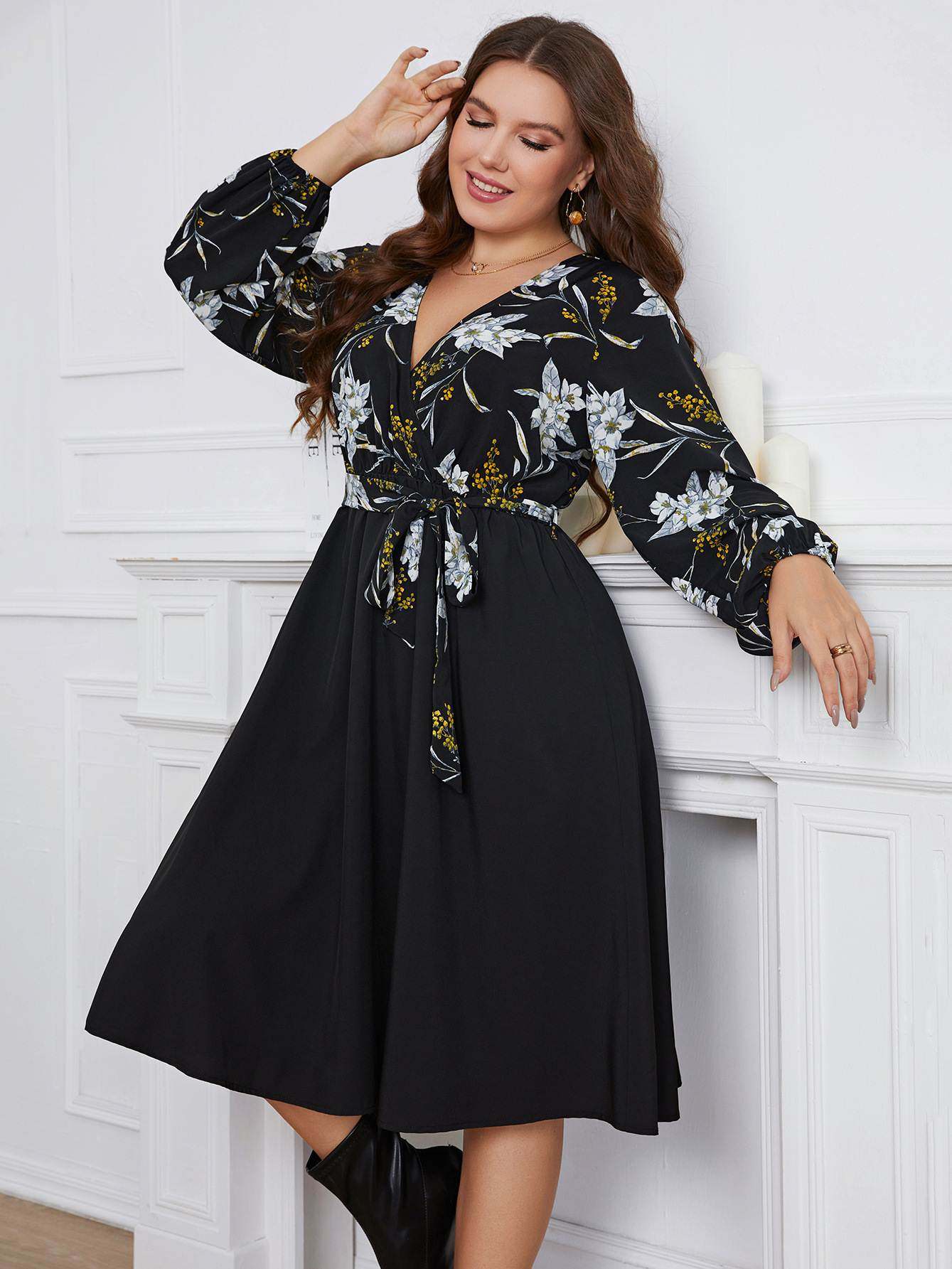 长袖V领连衣裙 plus size women dresses 大码显瘦胖妹妹宽松短裙