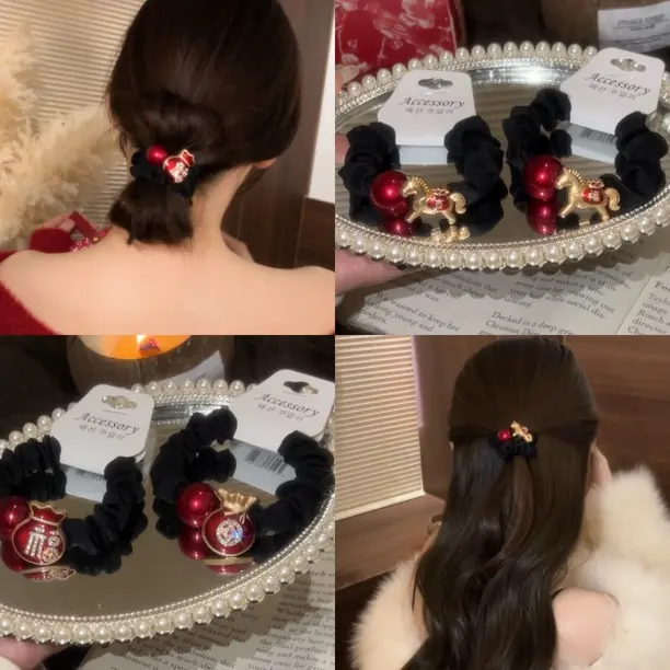 喜庆红色卡通马珠子牛奶丝发圈