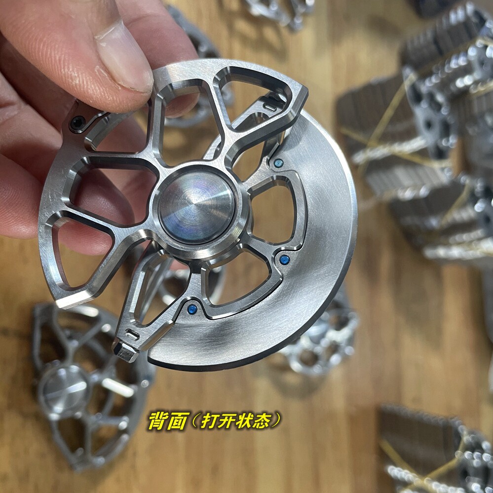 乌鲁折叠圆盘滚刀 美食切披萨牛羊猪鱼排主餐刀tc4钛合金架vg10刃