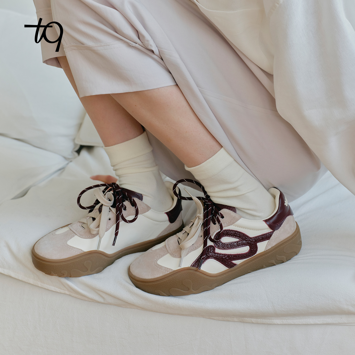 Talitaqoom2026年春季新款春夏百搭厚底焦糖立体花瓣德训鞋tq女鞋