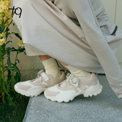 Talitaqoom2026春季新款珠花山系休闲运动玛丽珍小众复古增高tq女