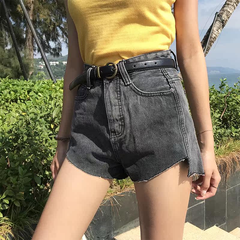 黛微尔2019新款夏季高腰复古灰色牛仔短裤女阔腿胖MM学生宽松热裤在类目 女装/女士精品, 牛仔裤中 - 来自Buy2taobao.com提供专业的淘宝代购服务