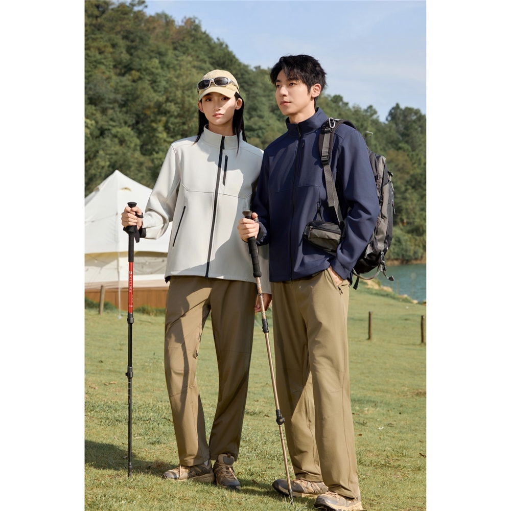 2025年新款百搭时尚冲锋衣