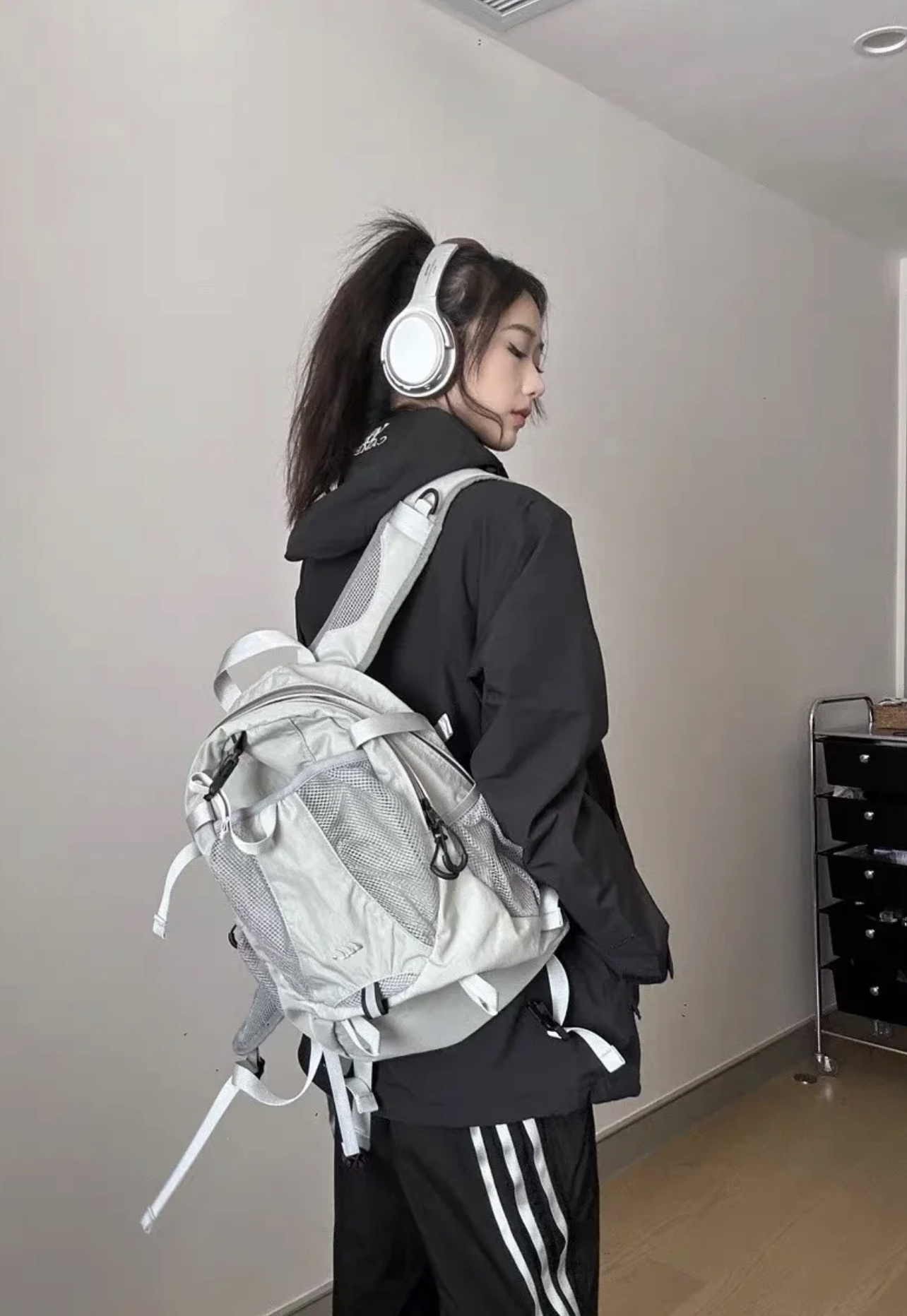 旅行登山男女双肩背包涤纶轻便包