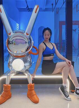 黑八科技兔台球公仔玻璃纤维雕塑门店俱乐部酒吧会所电竞引流大摆