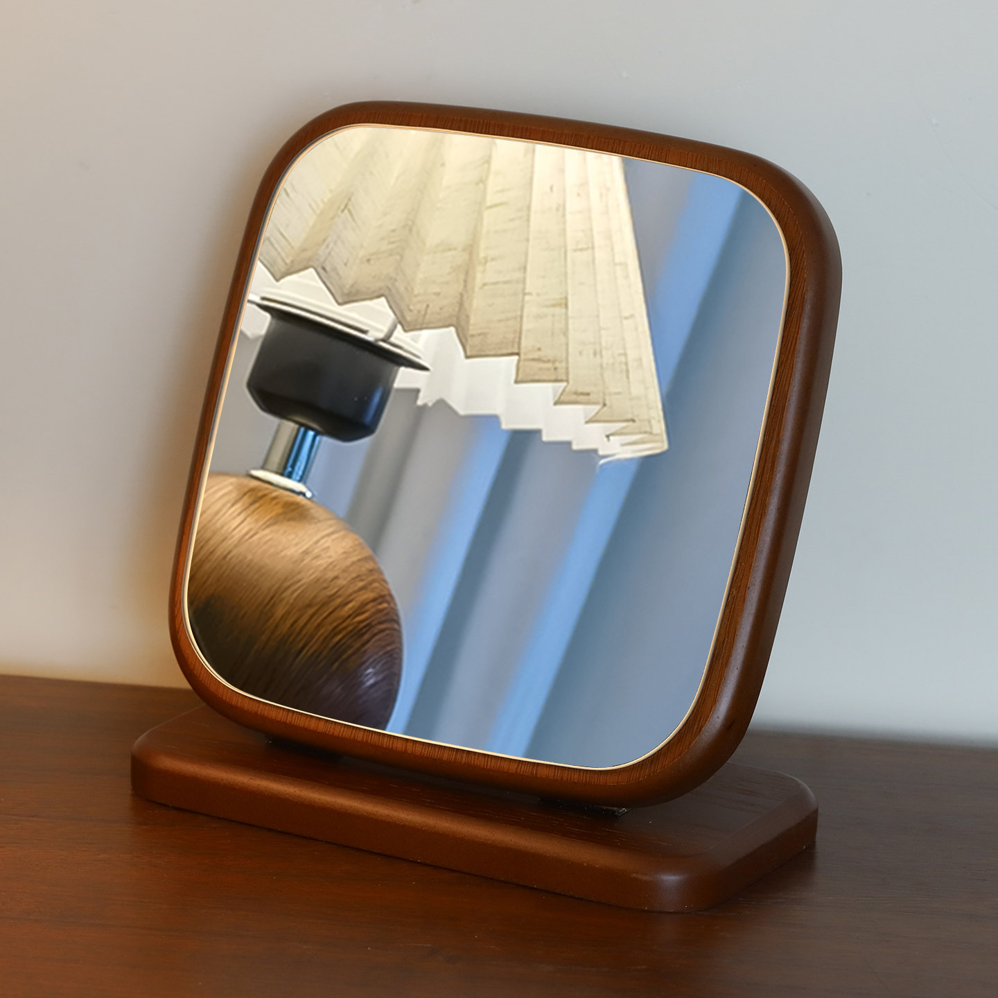 桌面复古轻奢方形化妆镜子高清可折叠台镜高级感胡桃色简约台式镜