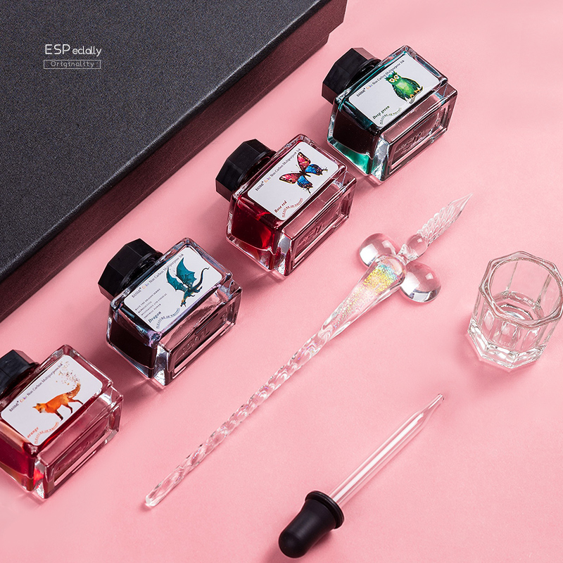 【治俞系4色】精灵彩墨玻璃笔星空水晶笔蘸水笔沾水笔钢笔羽毛笔彩色墨水套装学生用网红推荐同款礼物礼盒在类目 电子词典/电纸书/文化用品, 笔类/书写工具, 蘸水笔中 - 来自Buy2taobao.com提供专业的淘宝代购服务