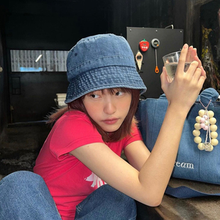 日常素颜牛仔蓝色渔夫帽女韩版春夏小众乞丐帽短檐日系水桶盆帽潮