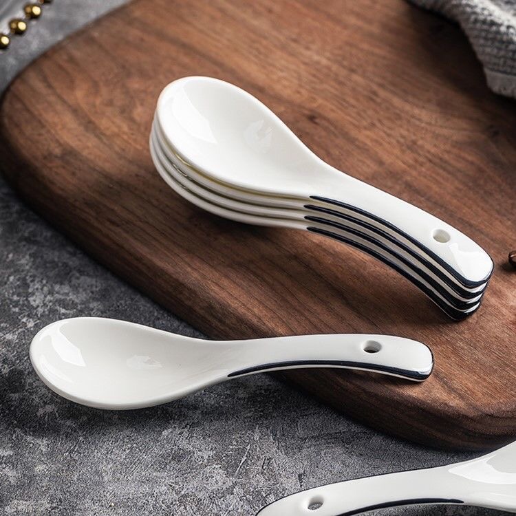 纯白色平底陶瓷勺子喝汤勺喝汤家用饭勺调羹汤匙饭勺饭店酒店汤勺