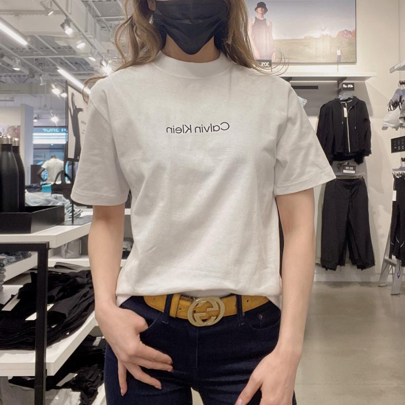 JENNIE同款Calvin Klein CK女士夏季休闲宽松LOGO圆领纯棉短袖T恤 女装/女士精品 T恤 原图主图