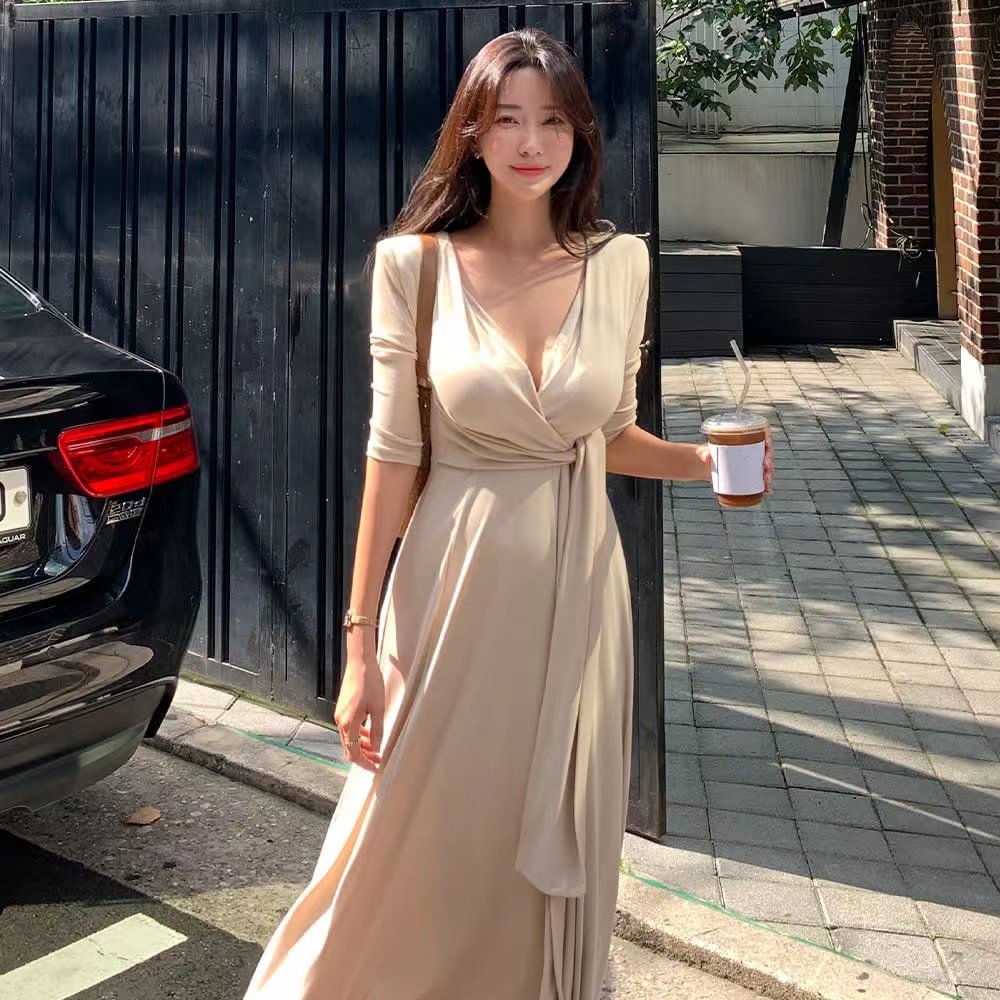 【爱丽丝与花】现货～气质v领连衣裙优雅知性系带收腰不规则长裙