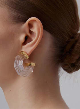 透明菱纹C圈树脂耳环女轻奢小众设计高级感亚克力蓝色耳圈耳饰