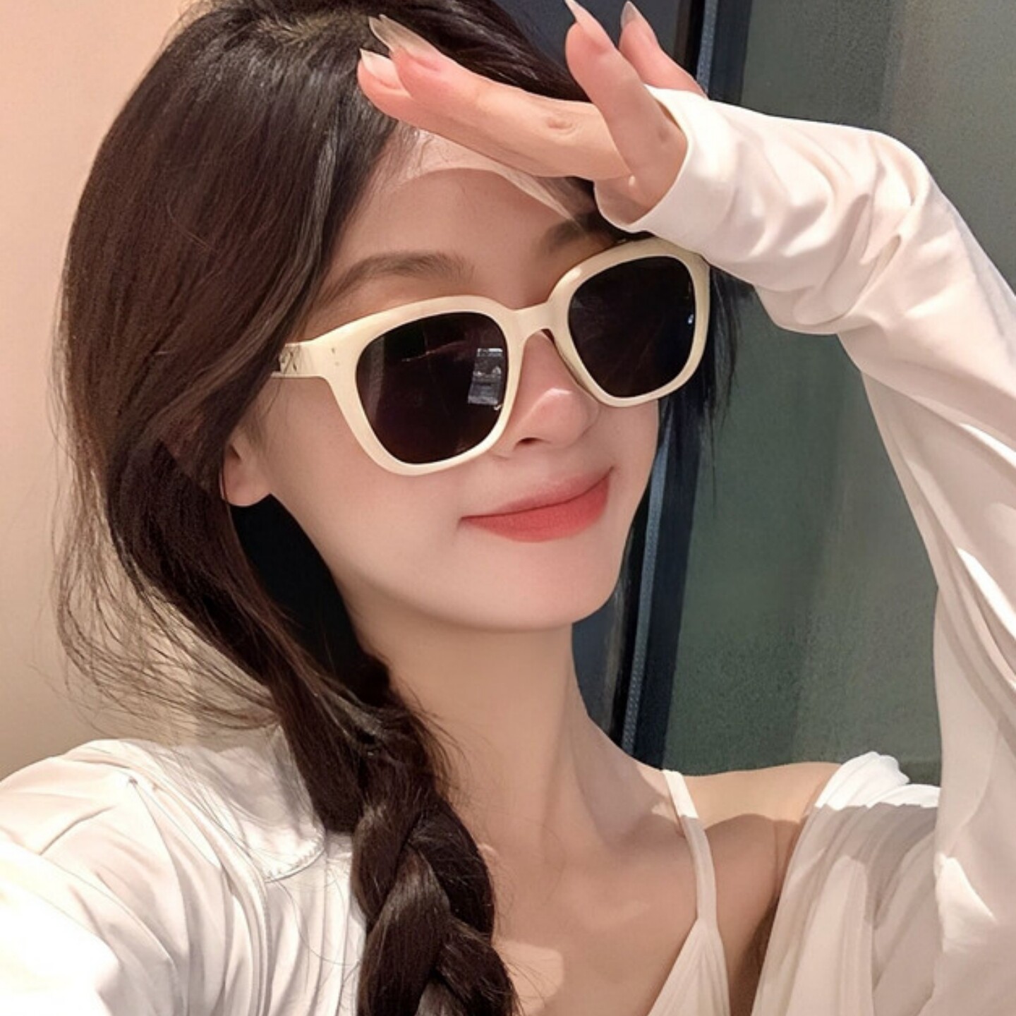 韩版方形米白色gm墨镜高级感ins小脸网红拍照复古方框太阳眼镜女
