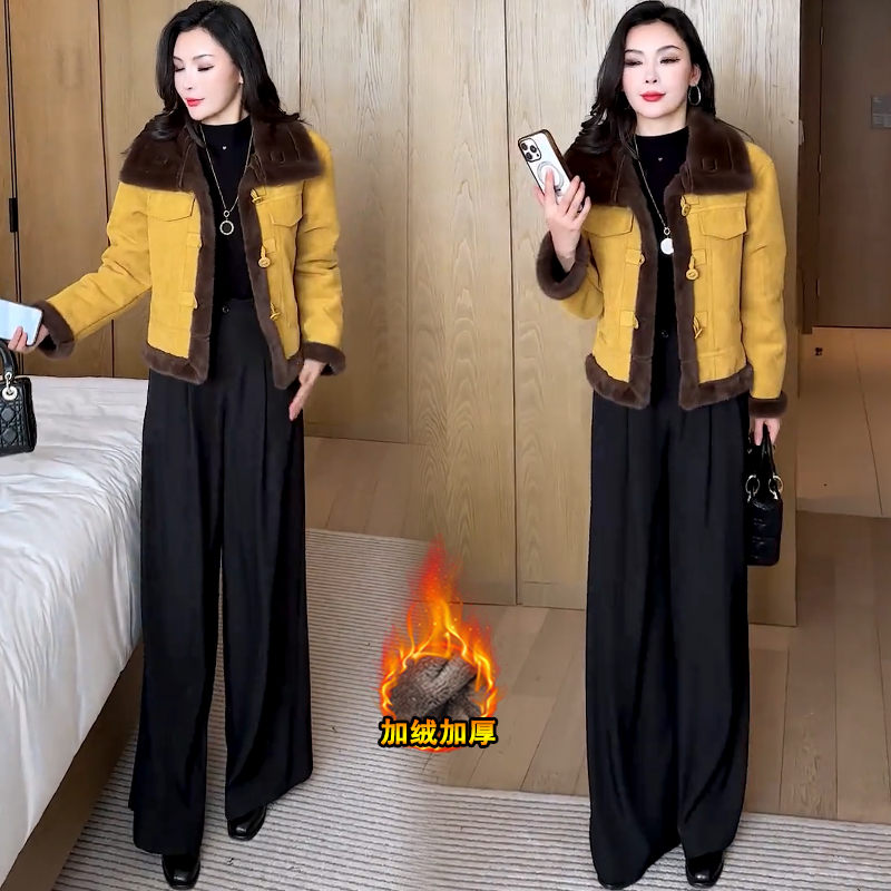 时尚麂皮绒皮毛一体短外套女冬款